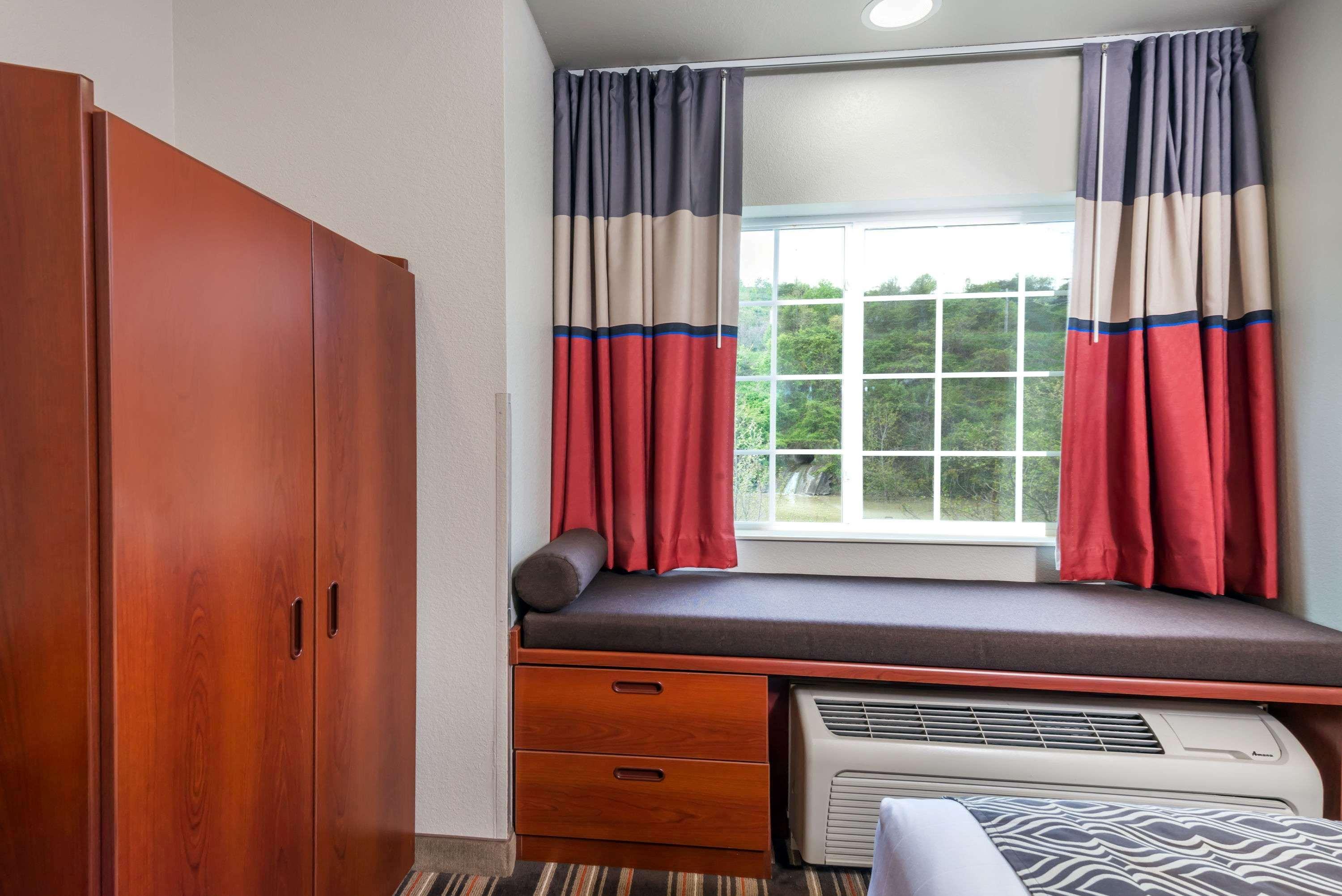 Sonesta Essential Morgantown Ξενοδοχείο Εξωτερικό φωτογραφία