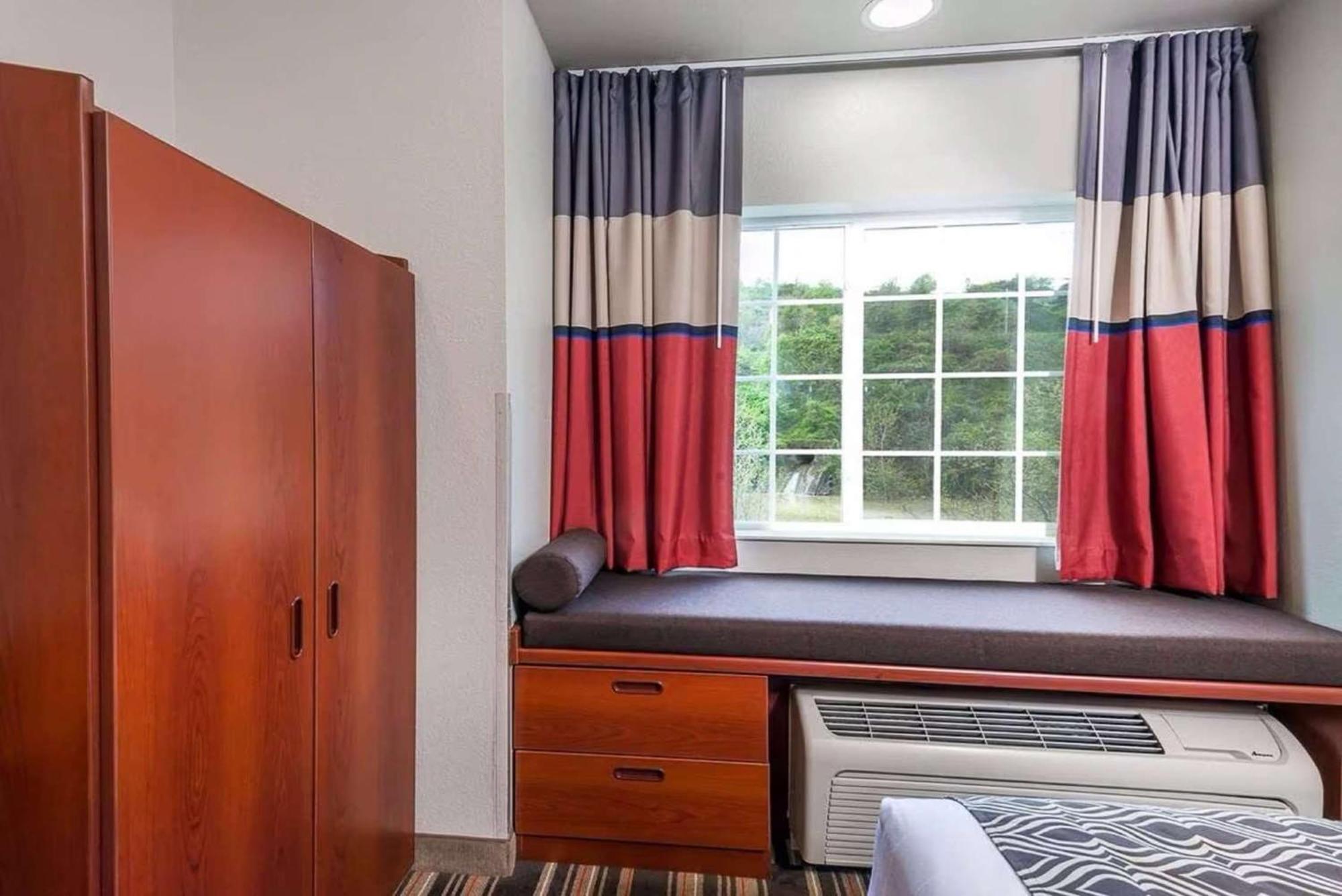 Sonesta Essential Morgantown Ξενοδοχείο Εξωτερικό φωτογραφία